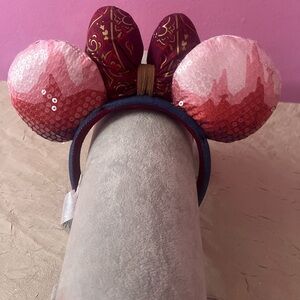 Disney Main Attraction Minnie Ears Headband – Sequined Pink – Limited Edition